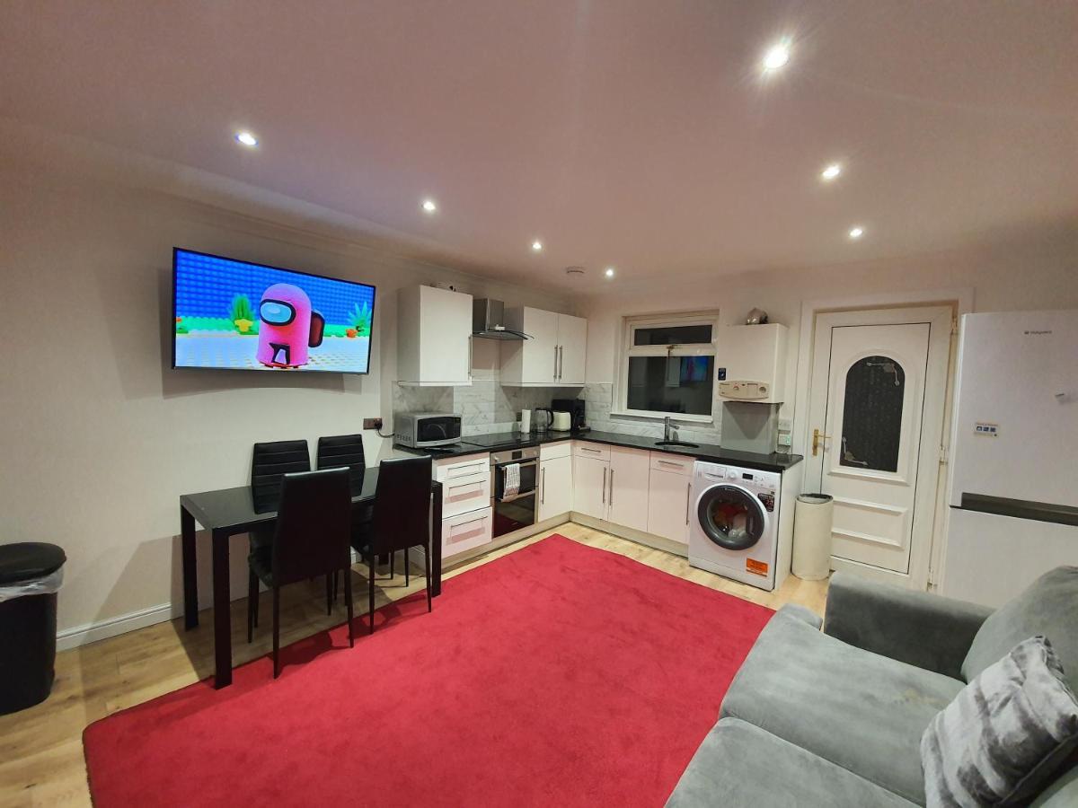 Modern House Close To Glasgow Green Bagian luar foto