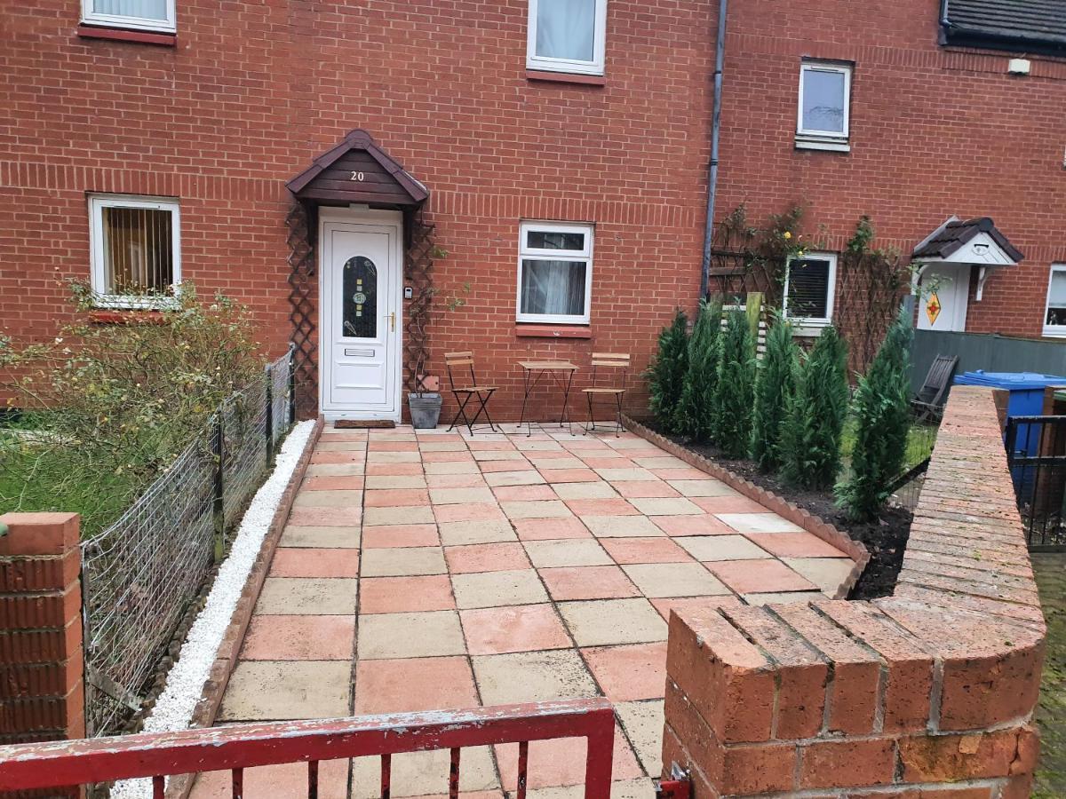 Modern House Close To Glasgow Green Bagian luar foto